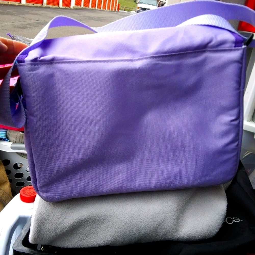 Lunch box